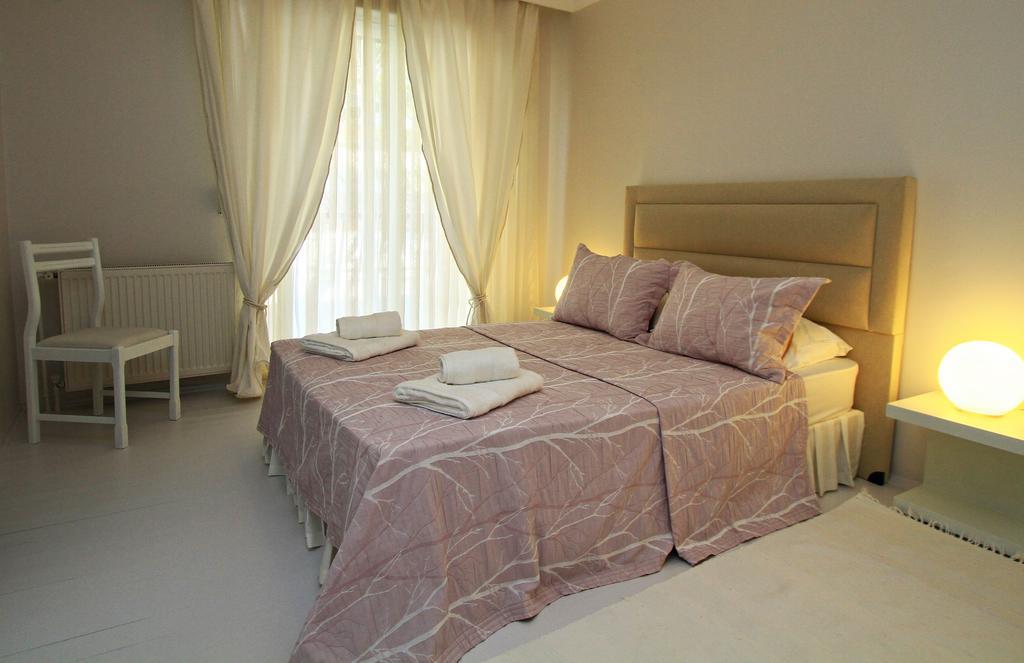 Limonlu Ev Ardic Hotel Alaçatı Bilik gambar