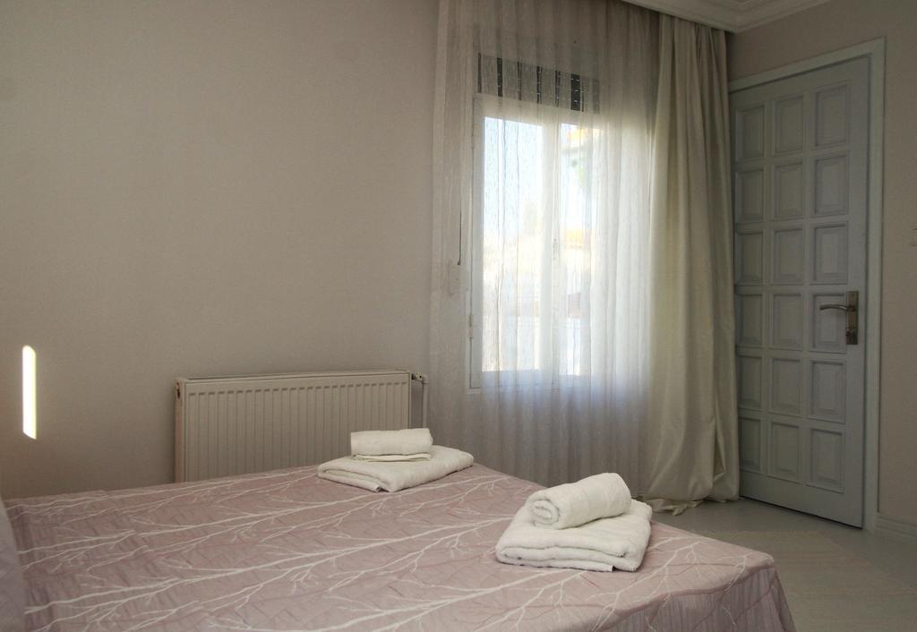 Limonlu Ev Ardic Hotel Alaçatı Bilik gambar
